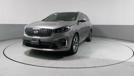 Kia • Sorento