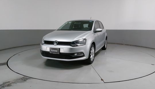 Volkswagen • Polo