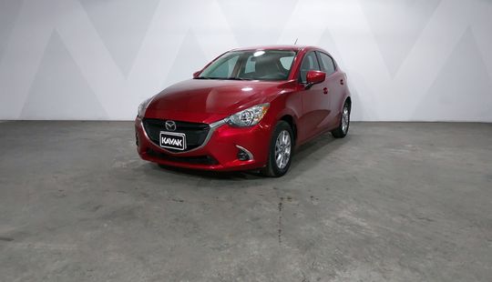 Mazda • Mazda 2