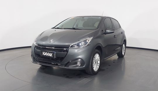 Peugeot • 208