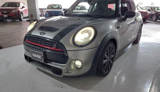 Mini • Cooper S