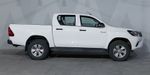 Toyota Hilux 2.7 DOBLE CABINA SR DCAB MID Pickup 2017