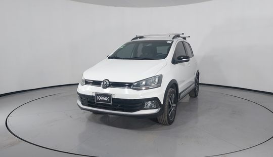 Volkswagen • CrossFox