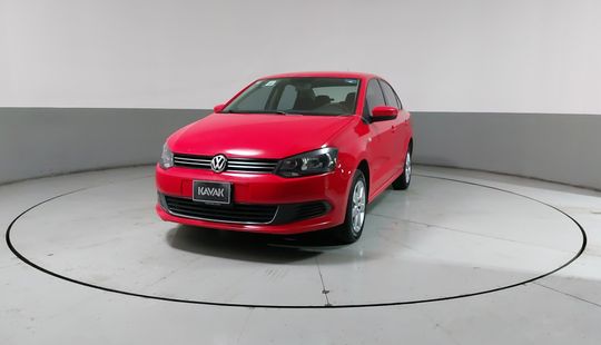 Volkswagen • Vento