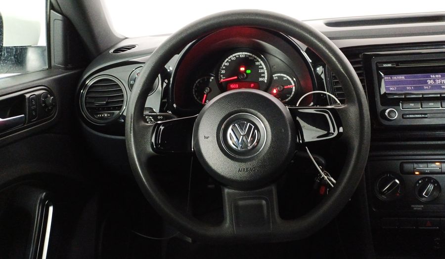 Volkswagen Beetle 2.5 SPORT TIPTRONIC Hatchback 2014