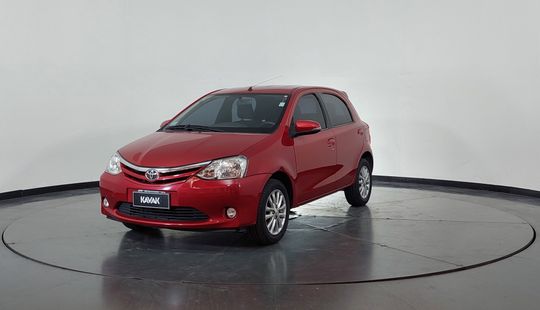 Toyota • Etios