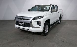 Mitsubishi • L200