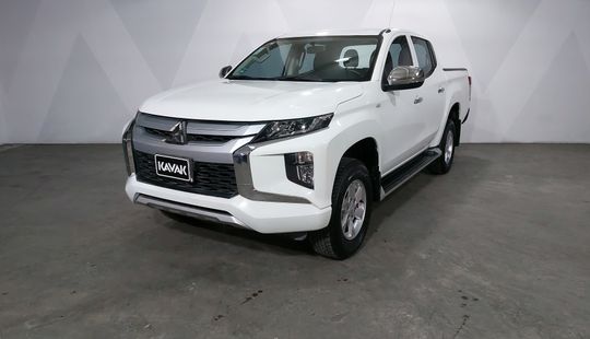 Mitsubishi • L200