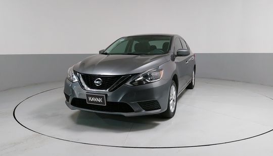 Nissan • Sentra