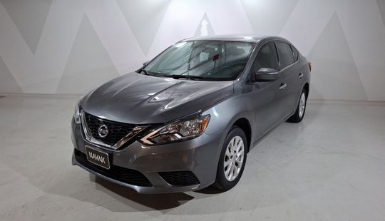 Nissan • Sentra