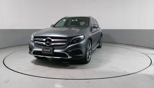 Mercedes Benz • Clase GLC