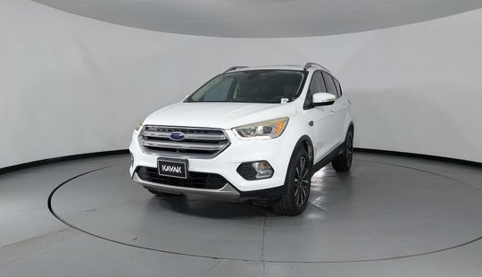 Ford • Escape