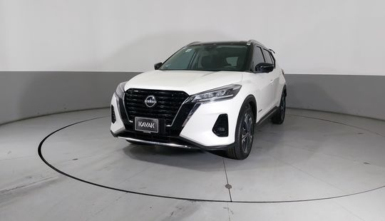 Nissan • Kicks