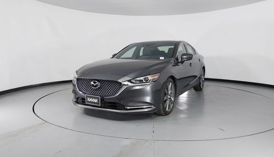 Mazda • Mazda 6