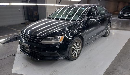 Volkswagen • Jetta