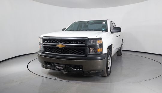 Chevrolet • Silverado 2500