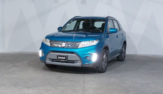 Suzuki • Vitara