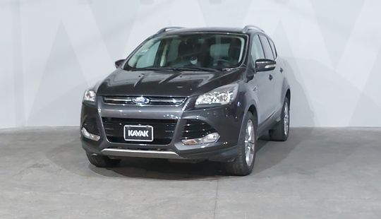 Ford • Escape