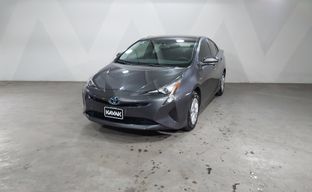 Toyota • Prius