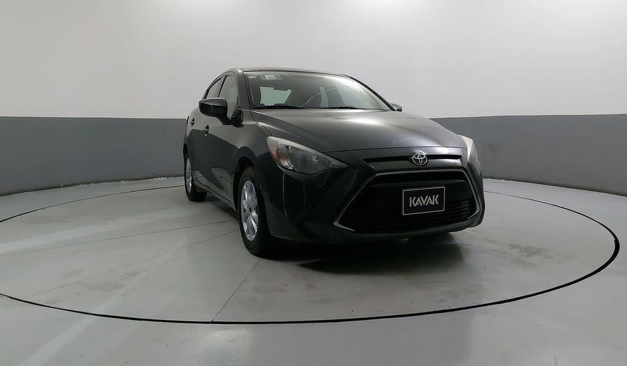 Toyota Yaris 1.5 R MID MT Sedan 2016