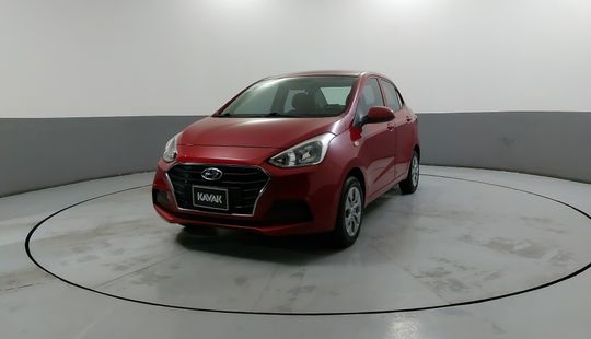 Hyundai • Grand i10