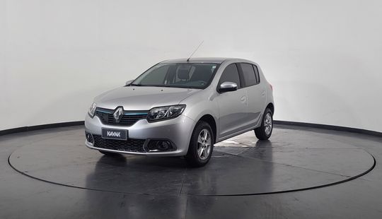 Renault • Sandero