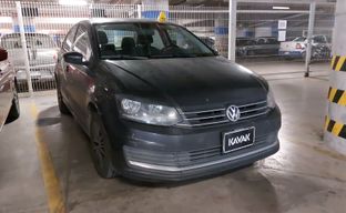 Volkswagen • Vento