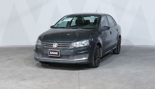 Volkswagen • Vento