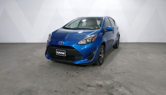 Toyota • Prius C