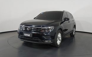 Volkswagen • Tiguan