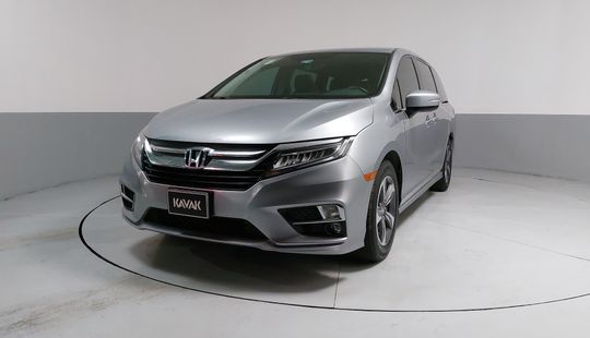 Honda • Odyssey