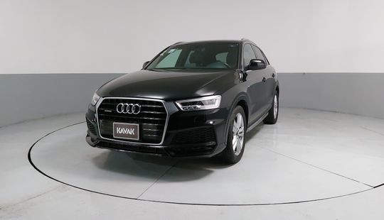 Audi • Q3