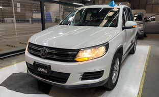 Volkswagen • Tiguan