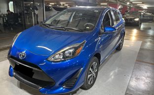 Toyota • Prius C