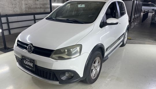 Volkswagen • CrossFox