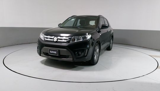 Suzuki • Vitara