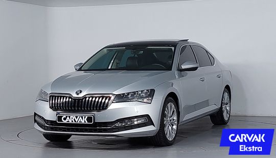 Skoda • Superb