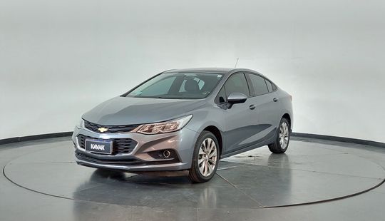 Chevrolet Cruze II 1.4 T LT MT-2017