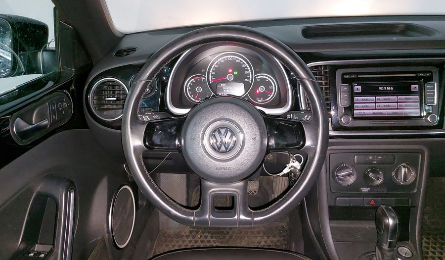 Volkswagen Beetle 2.5 SPORT TIPTRONIC Hatchback 2013