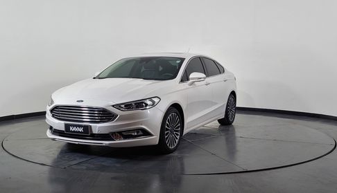 Ford Mondeo 2.0 TITANIUM AT Sedan 2017