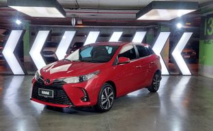 Toyota • Yaris