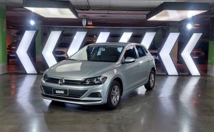 Volkswagen • Polo