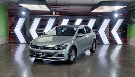 Volkswagen • Polo