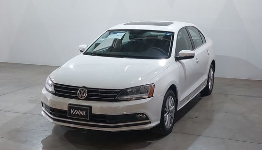 Volkswagen • Jetta