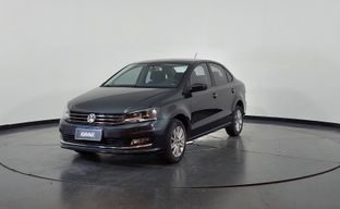 Volkswagen • Polo