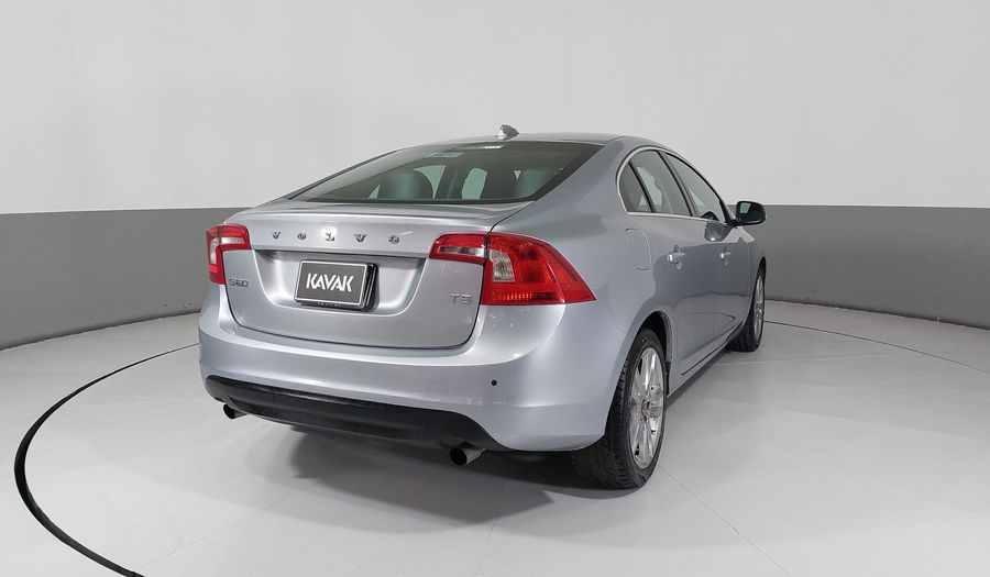 Volvo S60 2.0 T5 KINETIC AT Sedan 2012