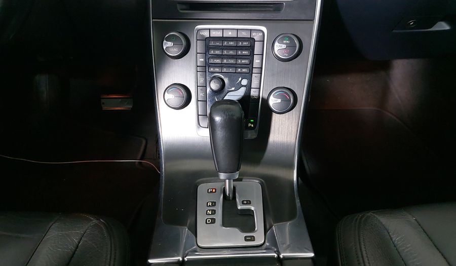 Volvo S60 2.0 T5 KINETIC AT Sedan 2012