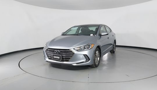 Hyundai • Elantra