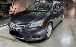 Nissan • Sentra