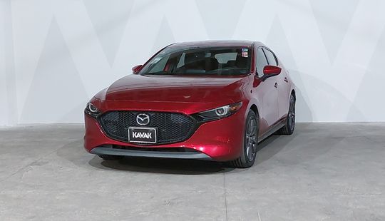 Mazda • Mazda 3